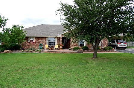 Welcome Home! 2.5 Acres