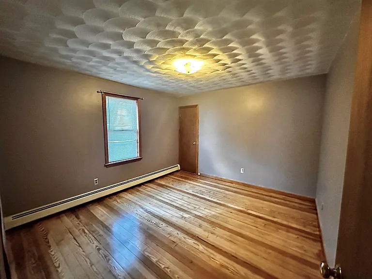 28 Earle St #3 — Photo 6
