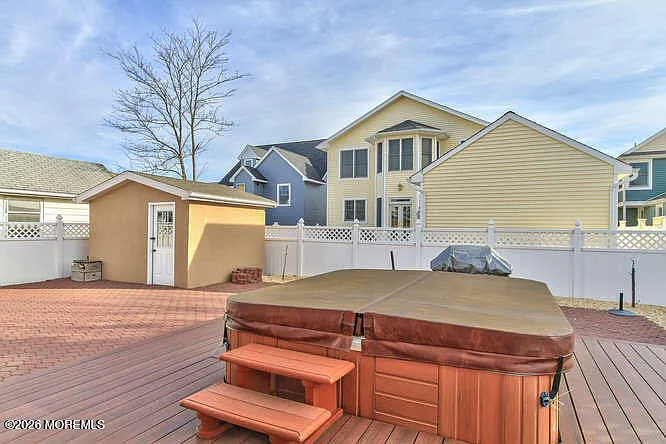 106 Elizabeth Ave — Photo 23