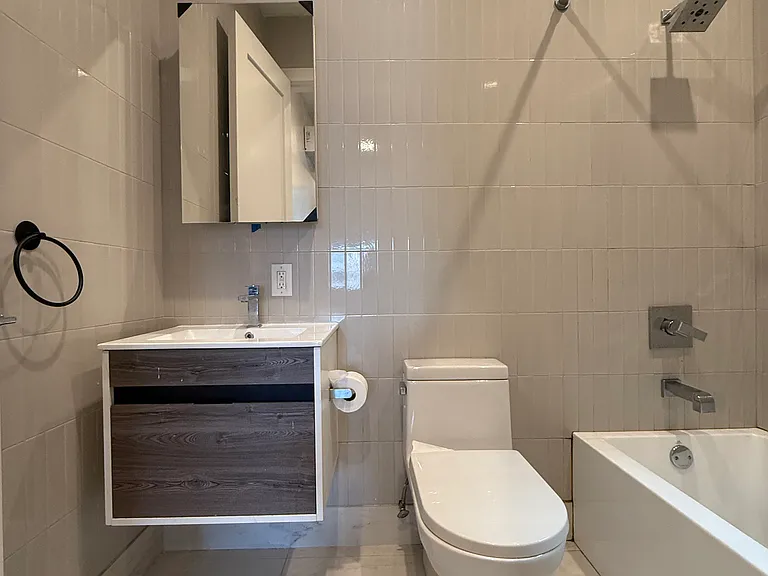 1547 Fulton St #4D — Photo 7