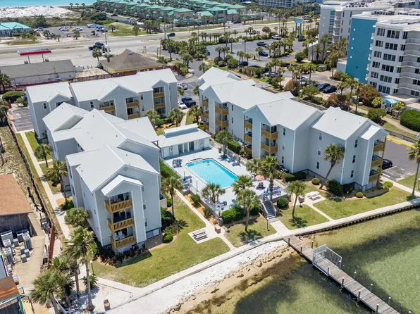 1330 Miracle Strip Pkwy SE APT 211, Fort Walton Beach, FL 32548