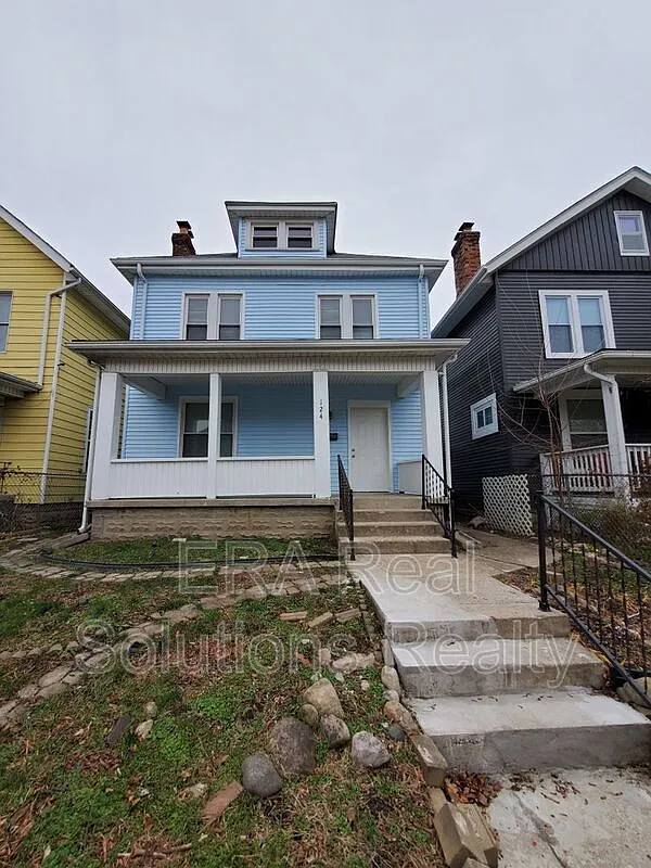124 Dana Ave photo 1