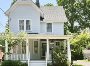 326 Maple Ave, Oradell, NJ 07649