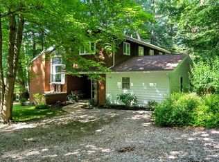 302 E Woodside Dr, Gambier, OH 43022