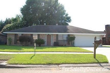 1st image of 205 Saint Nicholas Dr