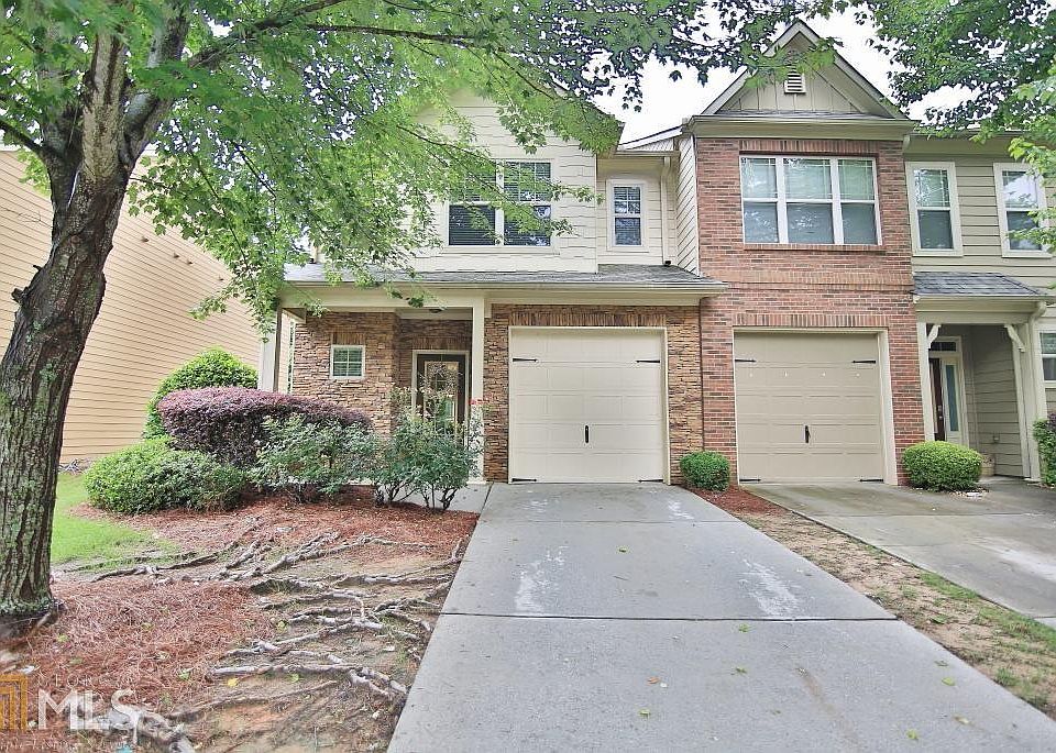 2nd image of 3598 McClaren Way