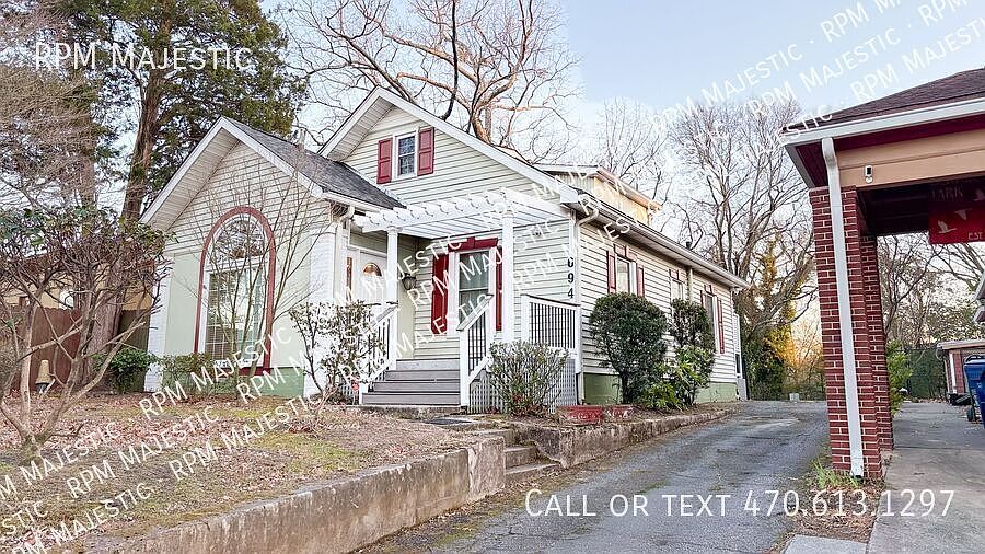 1st image of 694 Bellemeade Ave NW