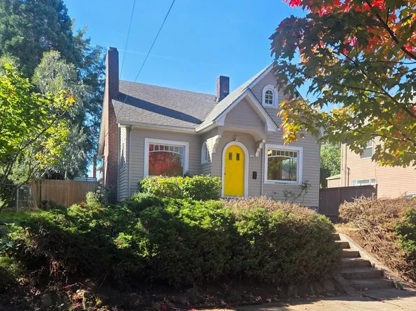 5545 N Burrage Ave, Portland, OR 97217
