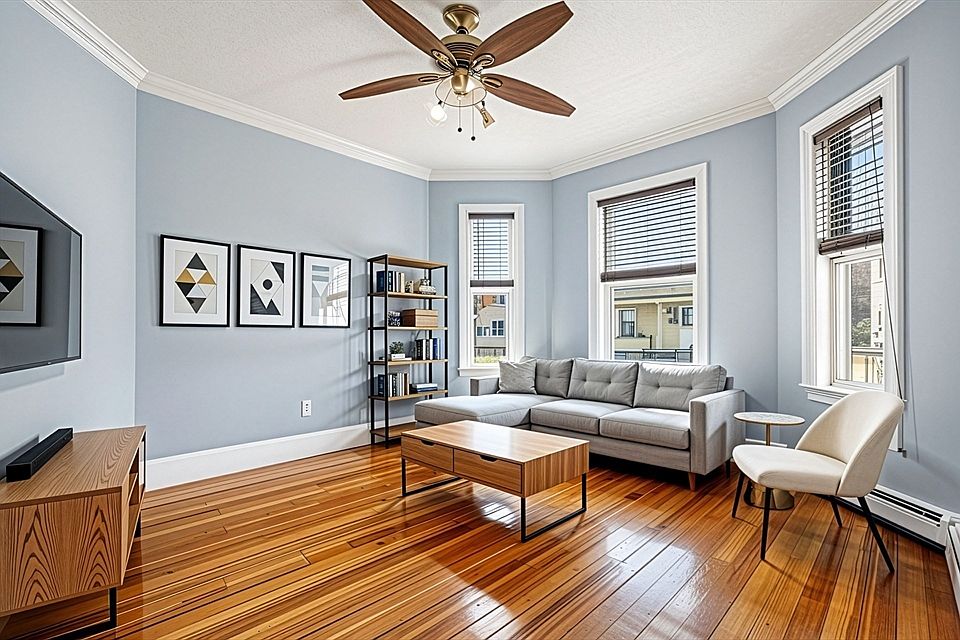 1st image of 365 Savin Hill Ave APT 2