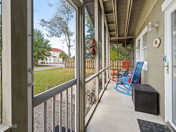 3rd image of 338 NE 39th Street