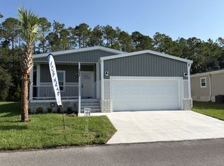 34633 Robins Song Rd, Zephyrhills, FL 33541