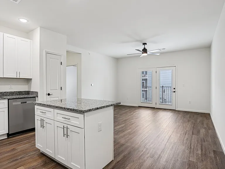 Washington Terrace Apartments — Photo 8