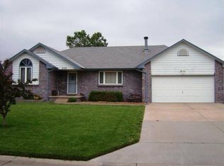 308 W Garnett Ave, Garden Plain, KS 67050