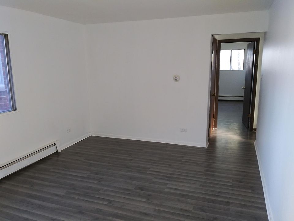1st image of 12423 Winchester Ave #2