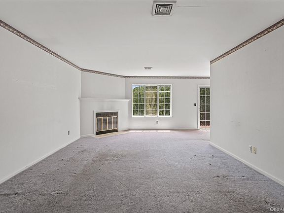 3rd image of 504 Covington Place