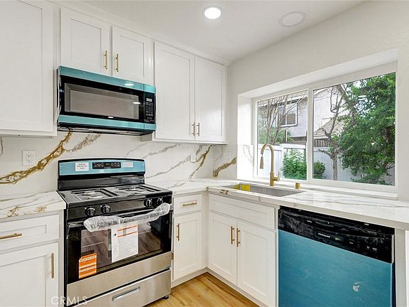 5th image of 6959 Valatta Pl