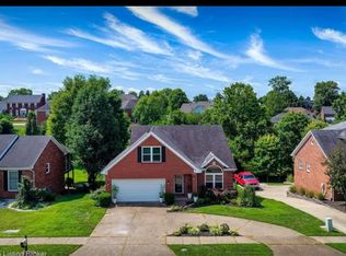 11516 Saratoga Club Rd, Louisville, KY 40299