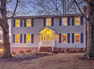 8174 Waterfall Dr, Roanoke, VA 24019