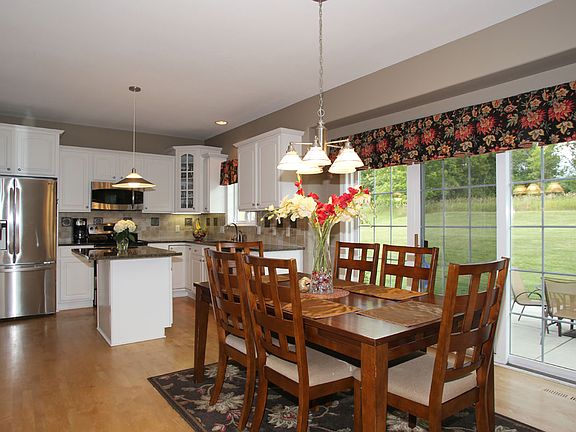 5th image of 1534 Tallgrass Cir