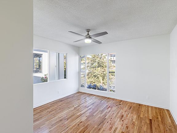 5th image of 1026 6th St #1026D
