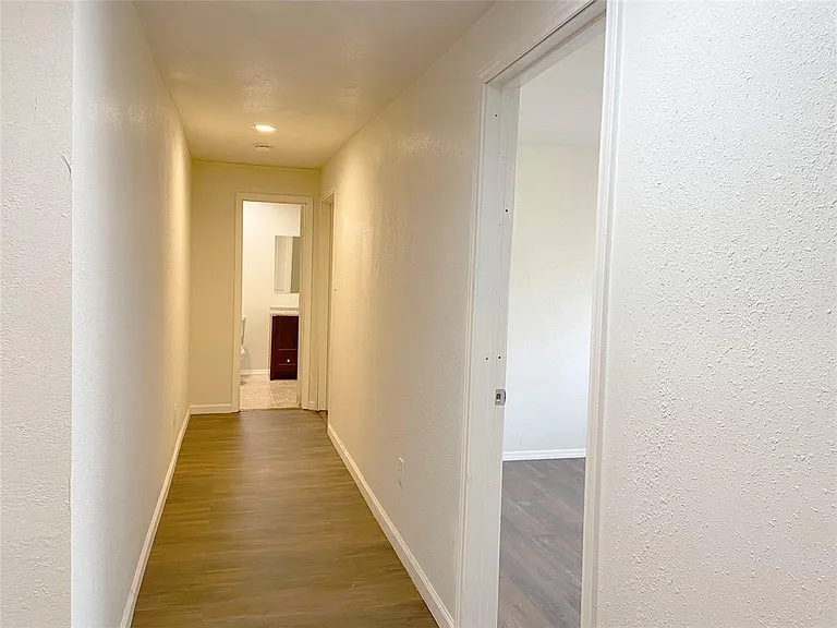 12115 Segrest Dr — Photo 7
