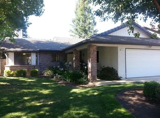 1810 E Pryor Dr, Fresno, CA