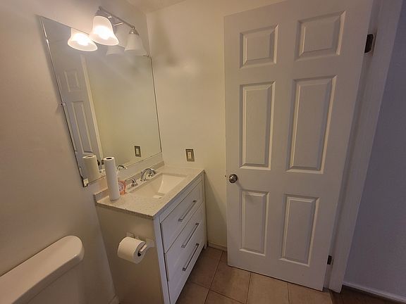 Full bathroom.