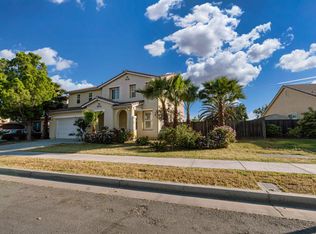 2325 S Creekside Dr, Los Banos, CA