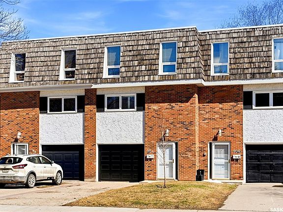 2nd image of 104 Lockwood ROAD