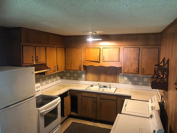 4th image of 7611 Peppercorn Ln