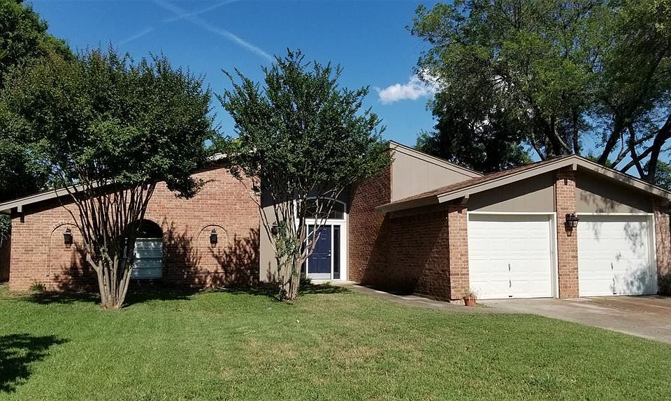 1st image of 5600 Stone Dr