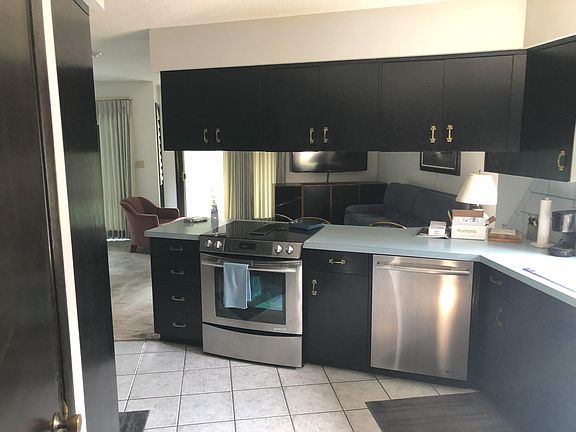 5th image of 1406 Mulberry Ln