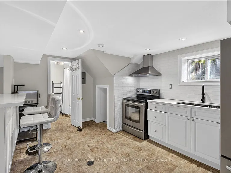 117 Bolton Ave — Photo 18