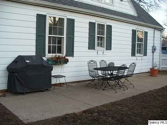 Home for Sale in Quincy, IL $127,900