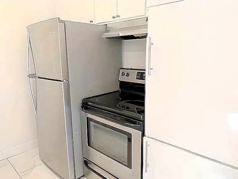 435 S Mariposa Ave — Photo 29