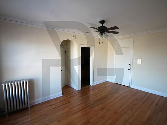 3rd image of 4614 N Paulina St #4614203
