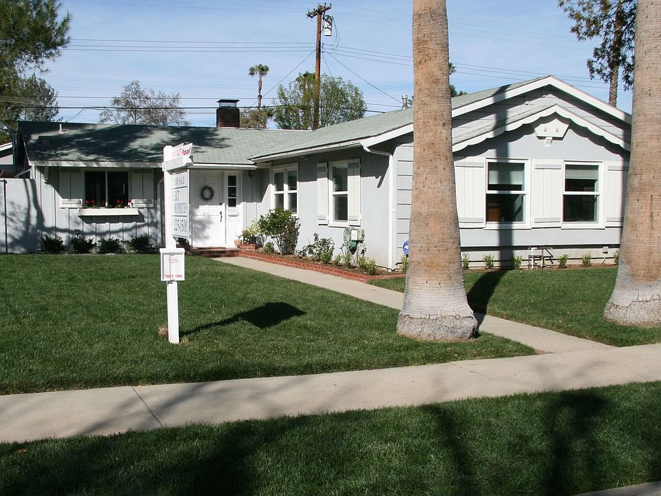 1st image of 22857 Burton St