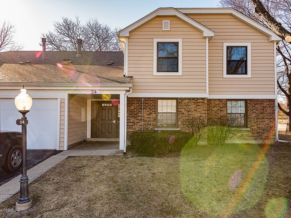 1st image of 24 Lambert Dr #B2