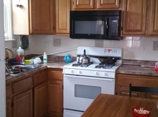 298 Ridgeway Plz, Philadelphia, PA 19116