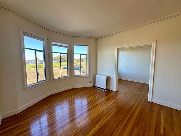 2nd image of 3355 Octavia St APT 202