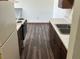 1915 16th Ave S APT 12, Moorhead, MN 56560