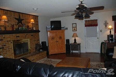 3rd image of 304 McKinney Ave