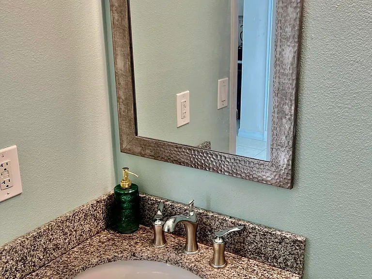 8707 Bay Ct — Photo 17
