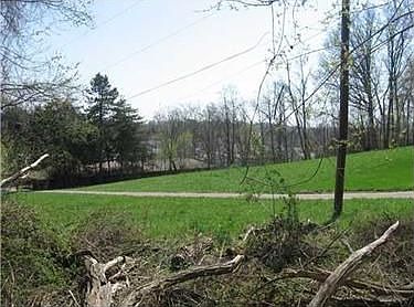 2nd image of 3504 Washington Rd