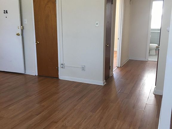 3rd image of 8133 Cresco Ave APT 2A
