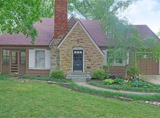 5314 Sycamore Dr, Roeland Park, KS 66205