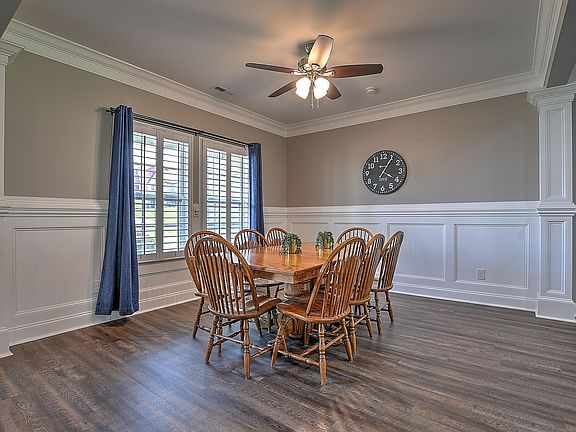 5th image of 2928 Royal Mile Dr