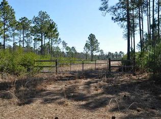 7928 Carter Rd, Moss Point, MS 39562