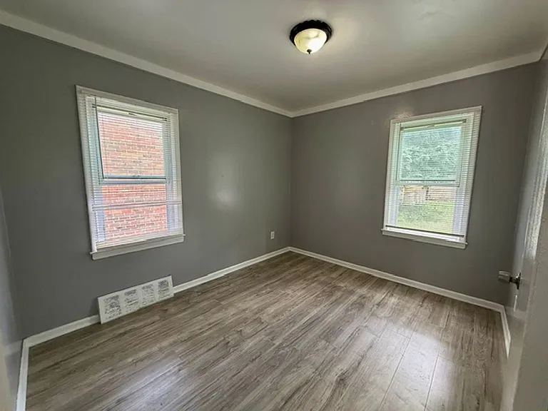 7340 Stout St — Photo 12