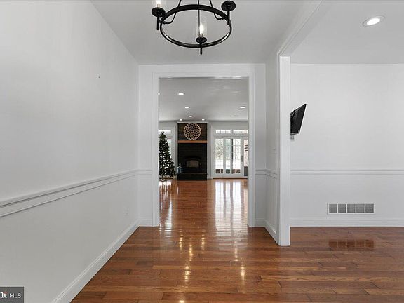 5th image of 13100 Saint Paul Rd